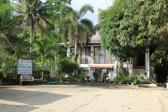 Imagen general del Hotel Laiya White Cove Beach Resort. Foto 1