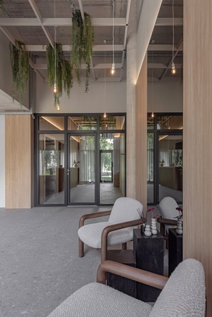 Imagen de los interiores del Hotel Lajos. Foto 15