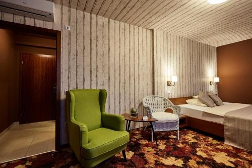 Imagen de la habitación del Hotel Lajta Park. Foto 8