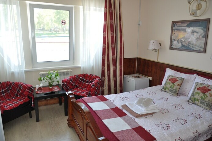 Imagen de la habitación del Hotel Lakada. Foto 20