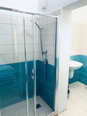 Imagen de la habitación del Hotel Lakaj 2. Foto 15