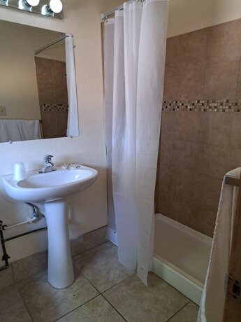 Imagen general del Hotel Lake Aire Motel. Foto 8