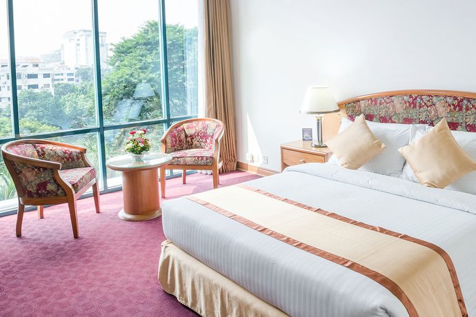 Imagen de la habitación del Hotel Lake Castle. Foto 2