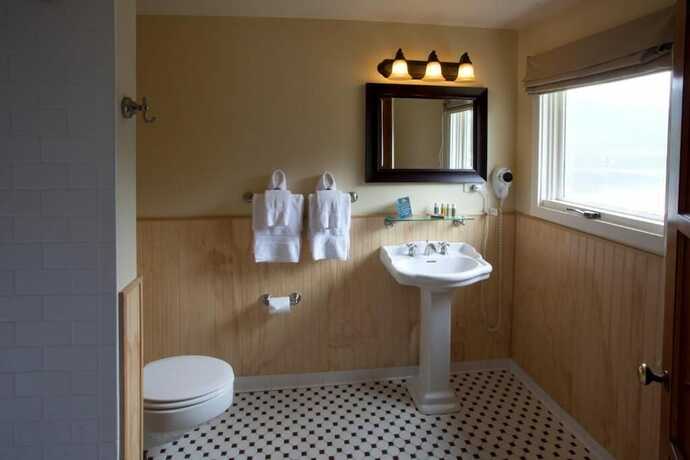 Imagen general del Hotel Lake Crescent Lodge. Foto 3
