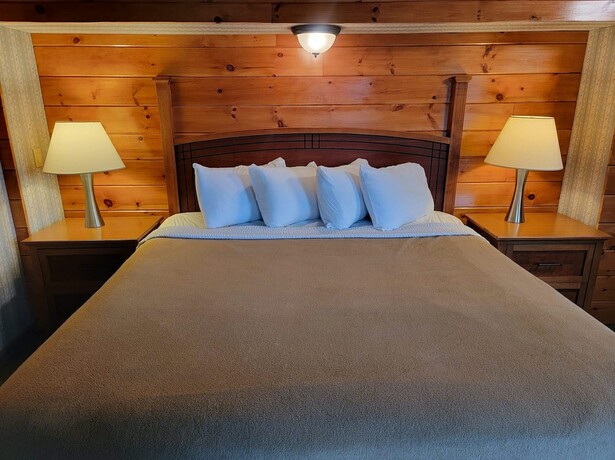 Imagen de la habitación del Hotel Lake Crest Inn. Foto 20