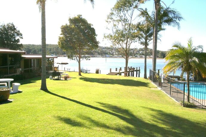 Imagen general del Hotel Lake Edge Holiday Units. Foto 5