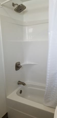 Imagen de la habitación del Hotel Lake Erie Lodge, Erie. Foto 4