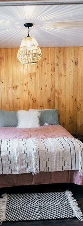 Imagen de la habitación del Hotel Lake Front Cabins. Foto 12