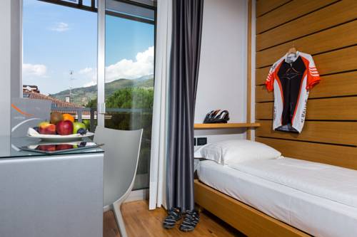 Imagen de la habitación del Hotel Lake Front Mirage. Foto 5