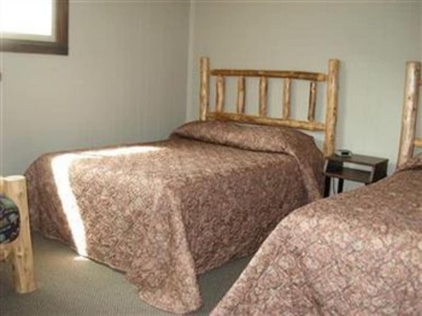 Imagen de la habitación del Hotel Lake George Diamond Cove. Foto 4