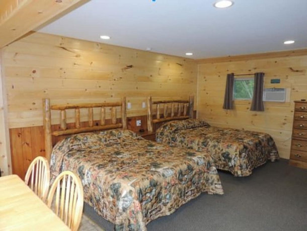 Imagen de la habitación del Hotel Lake George Diamond Cove. Foto 10