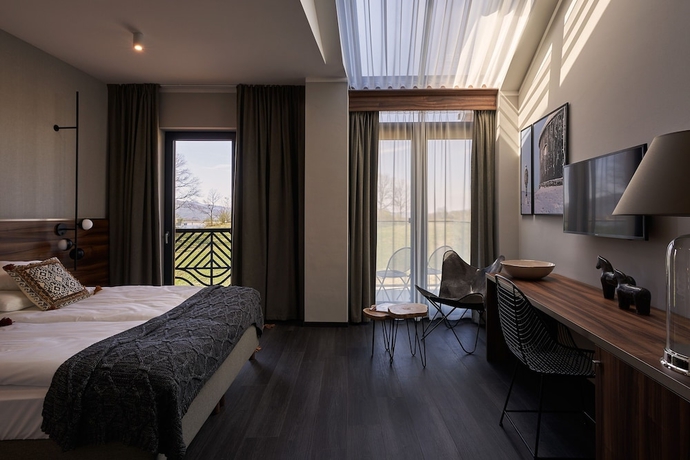 Imagen de la habitación del Hotel Lake Hill Resort and Spa. Foto 11