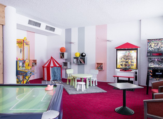 Imagen de los interiores del Hotel Lake Hôtel Courchevel 1850. Foto 17