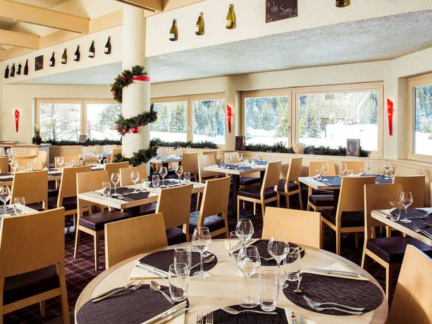 Imagen del bar/restaurante del Hotel Lake Hôtel Courchevel 1850. Foto 5