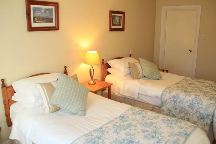 Imagen de la habitación del Hotel Lake House, Naran. Foto 8