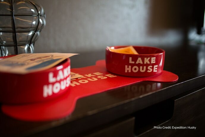 Imagen de la habitación del Hotel Lake House at High Peaks Resort. Foto 16