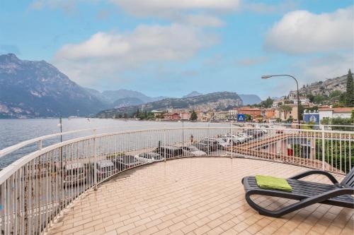 Imagen general del Hotel Lake Ifigenia. Foto 4