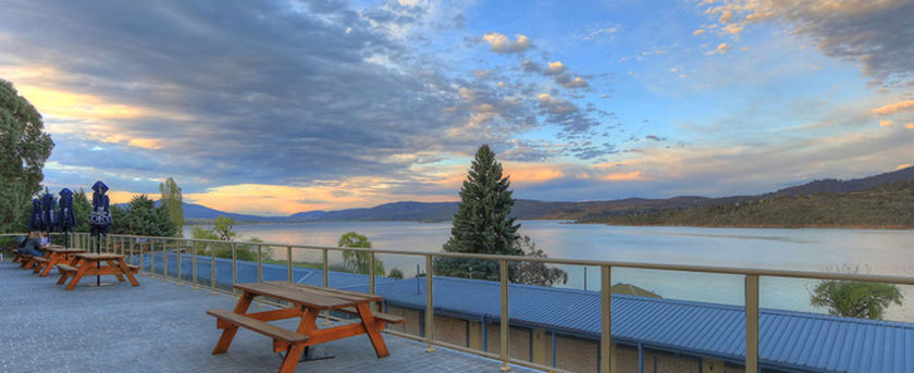 Imagen de los exteriores del Hotel Lake Jindabyne. Foto 12