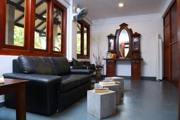 Imagen de los interiores del Hotel Lake Lodge Boutique Kandalama. Foto 12