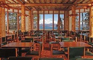 Imagen del bar/restaurante del Hotel Lake Lodge Cabins. Foto 2