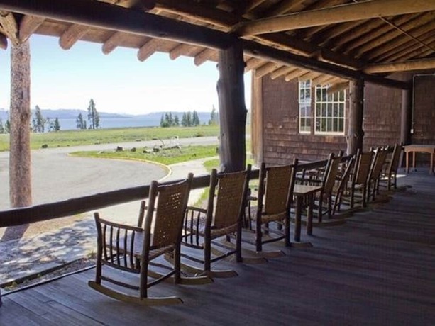 Imagen general del Hotel Lake Lodge Cabins - Inside The Park. Foto 2