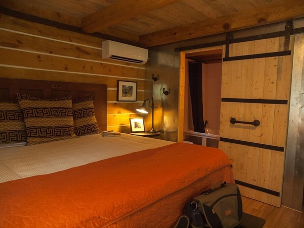 Imagen de la habitación del Hotel Lake Lucerne Resort and Ranch. Foto 14