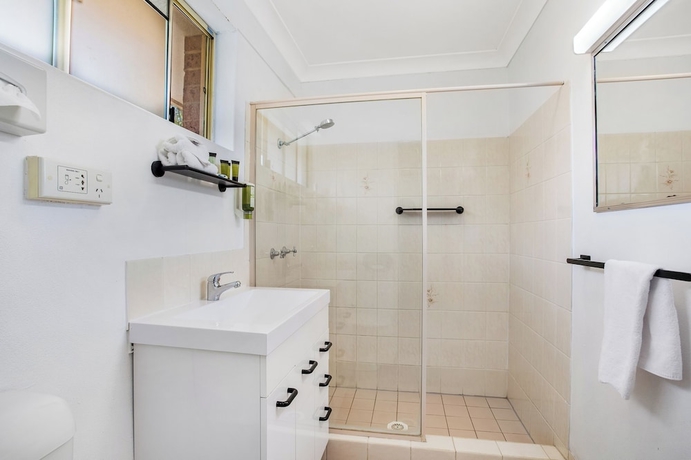 Imagen de la habitación del Hotel Lake Macquarie Motor Inn. Foto 11