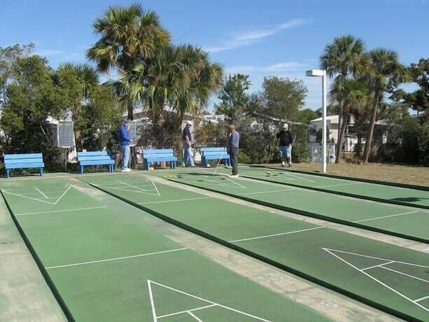 Imagen general del Hotel Lake Magic Rv Resort. Foto 14