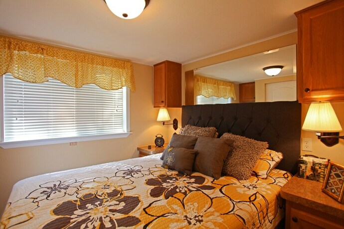 Imagen de la habitación del Hotel Lake Magic Rv Resort. Foto 18