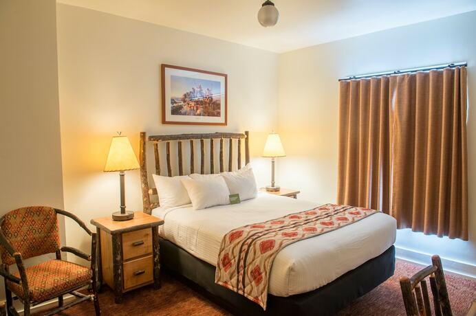 Imagen de la habitación del Hotel Lake Mcdonald Lodge - Inside The Park. Foto 16