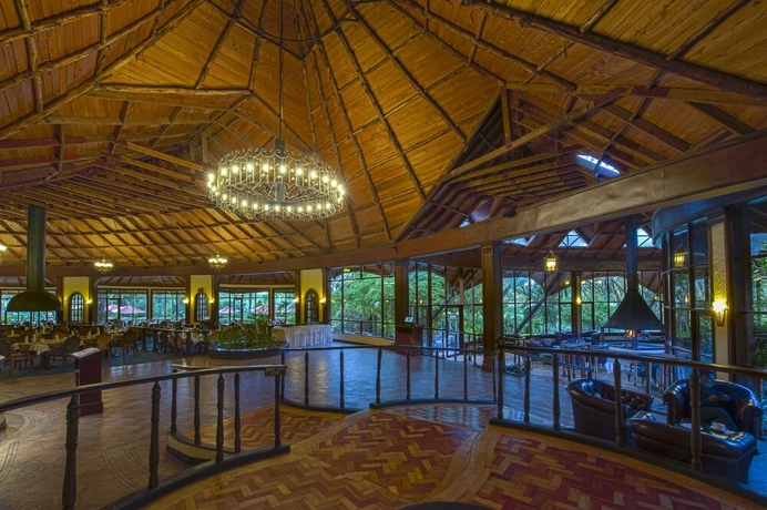 Imagen del bar/restaurante del Hotel Lake Naivasha Sopa Resort. Foto 3