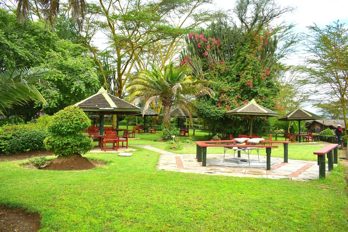 Imagen de los exteriores del Hotel Lake Nakuru Lodge. Foto 16