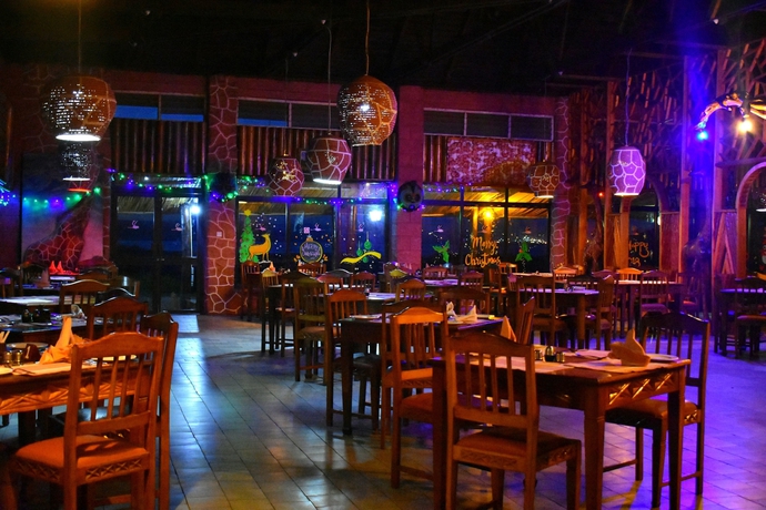 Imagen del bar/restaurante del Hotel Lake Nakuru Lodge. Foto 8