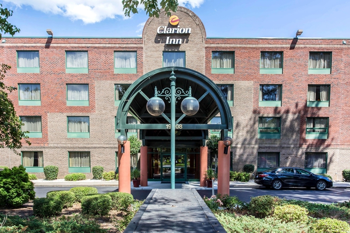 Imagen de los exteriores del Hotel Lake Norman Inn and Suites. Foto 11