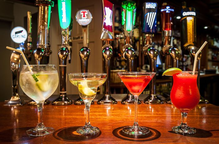 Imagen del bar/restaurante del Hotel Lake Of Shadows. Foto 2