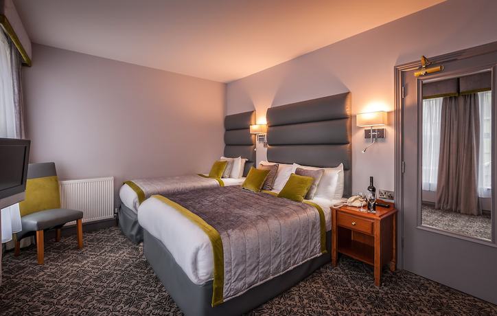 Imagen de la habitación del Hotel Lake Of Shadows. Foto 17