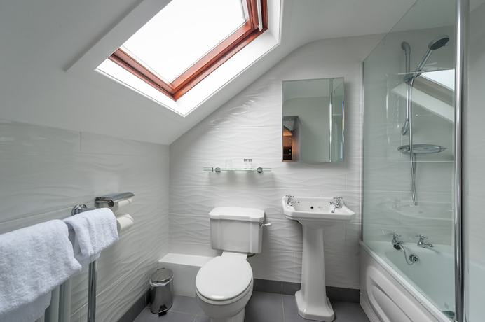 Imagen de la habitación del Hotel Lake Of Shadows. Foto 19