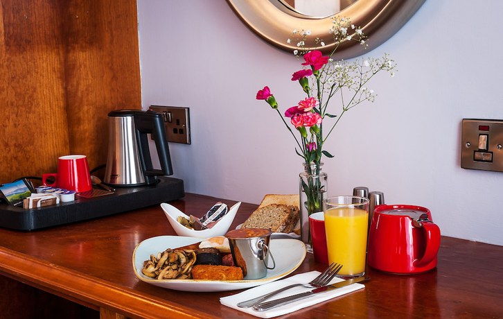 Imagen del bar/restaurante del Hotel Lake Of Shadows. Foto 10