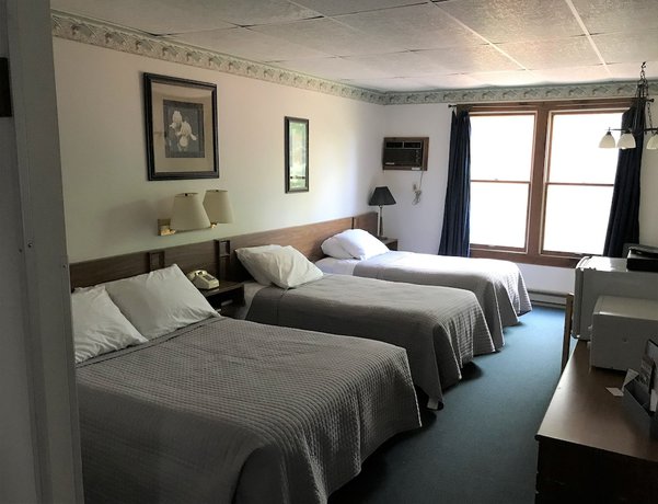 Imagen de la habitación del Hotel Lake Ontario Motel and Inn. Foto 6
