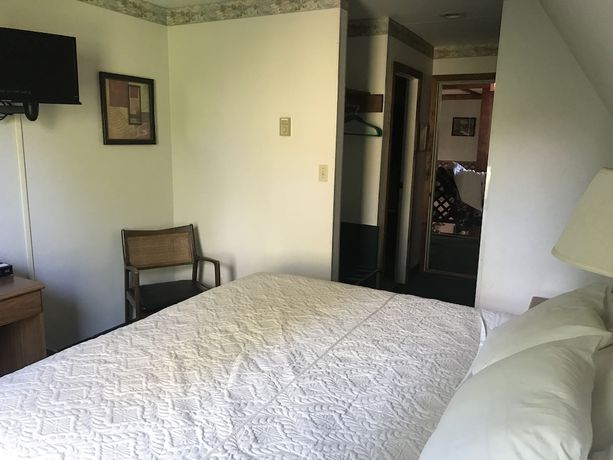 Imagen de la habitación del Hotel Lake Ontario Motel and Inn. Foto 14