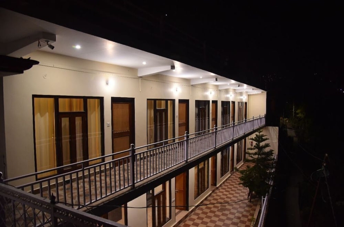 Imagen general del Hotel Lake Paradise Inn. Foto 4