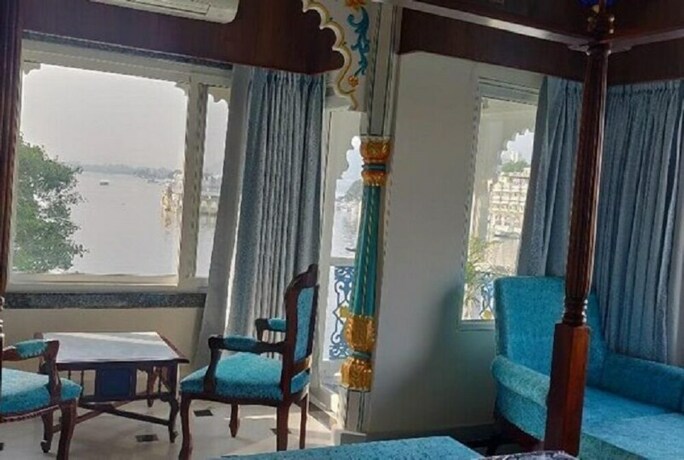 Imagen de la habitación del Hotel Lake Paradise, Udaipur. Foto 9