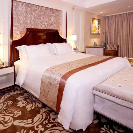 Imagen de la habitación del Hotel Lake Piedmont International. Foto 8