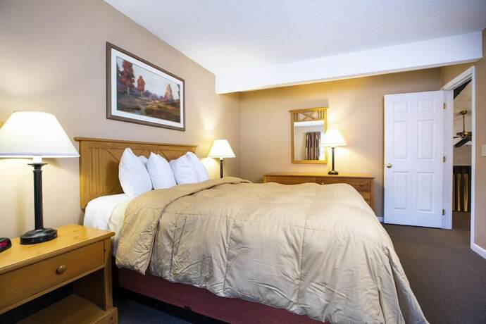 Imagen de la habitación del Hotel Lake Placid Club Lodges. Foto 1