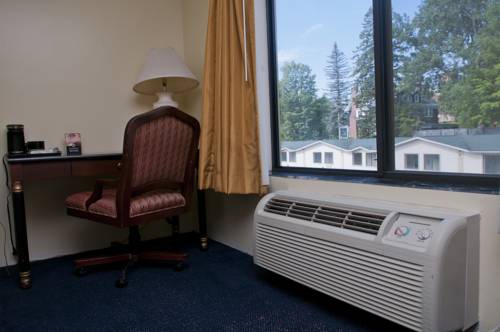 Imagen de la habitación del Hotel Lake Placid Summit. Foto 5