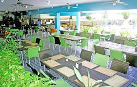 Imagen del bar/restaurante del Hotel Lake Plaza. Foto 2