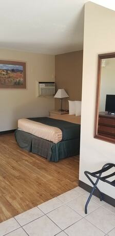 Imagen de la habitación del Hotel Lake Powell Canyon Inn. Foto 14