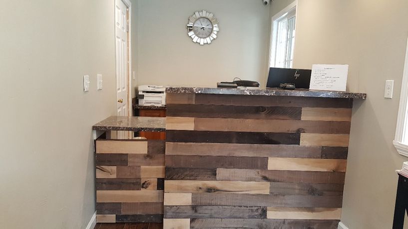 Imagen de los interiores del Hotel Lake Ridge. Foto 17
