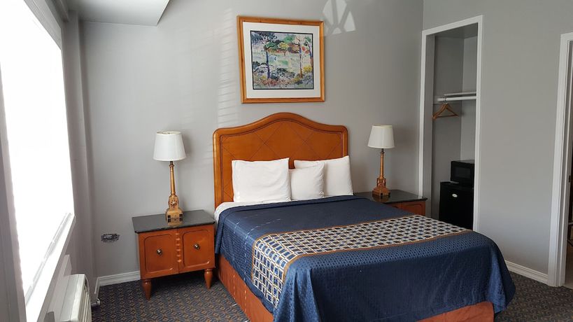 Imagen de la habitación del Hotel Lake Ridge. Foto 2