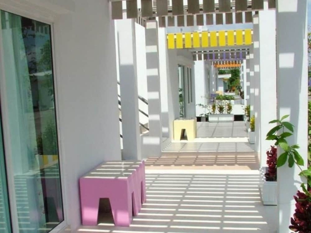 Imagen de los interiores del Hotel Lake Scene Resort. Foto 11
